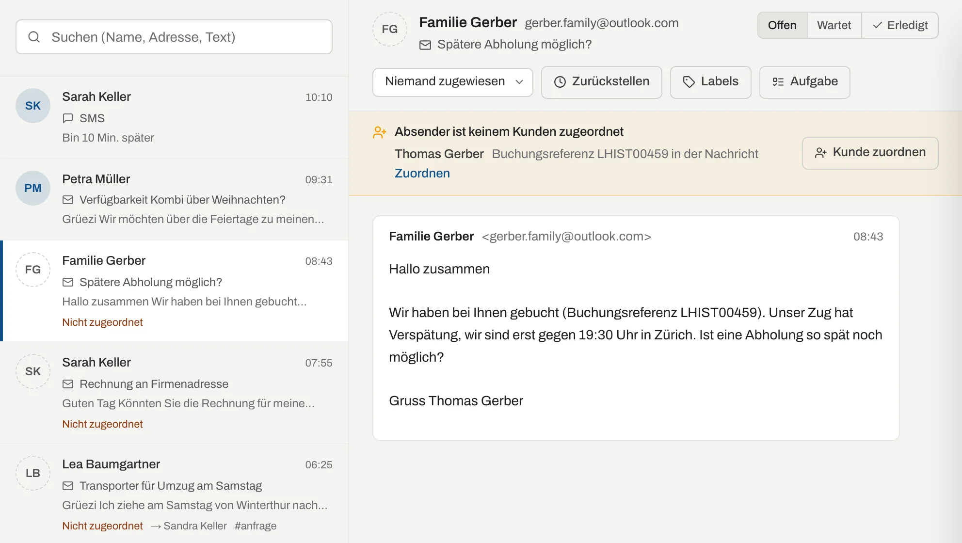 Nachricht eines unbekannten Absenders mit Hinweis «Absender ist keinem Kunden zugeordnet» und Vorschlag «Thomas Gerber, Buchungsreferenz in der Nachricht»